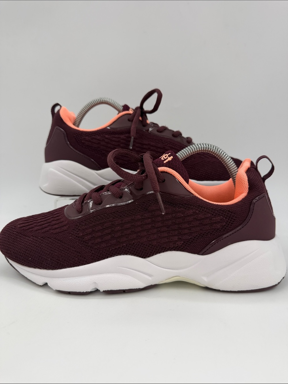Propét Orthopedic Women's Size 9.5 Stability Strive Walking Shoes Burgundy/Coral